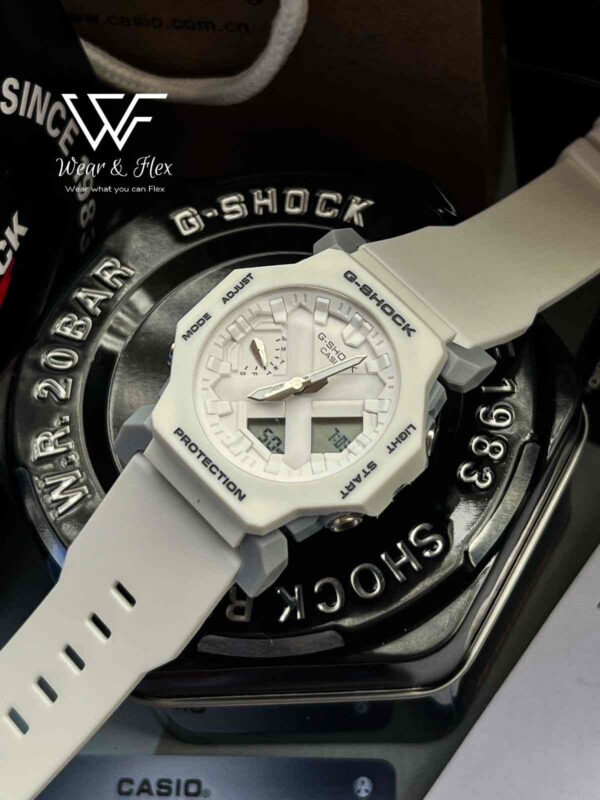 Gshock 2300-7A (White)